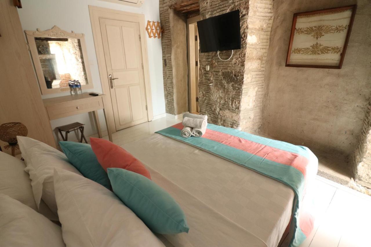 Aganbey Hotel Alaçatı Ngoại thất bức ảnh